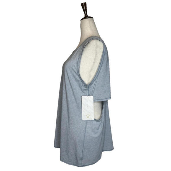 Lululemon Womens 12 Pushing Limits Muscle Tank Gray Heathered Hail New NWT - Picture 3 of 7